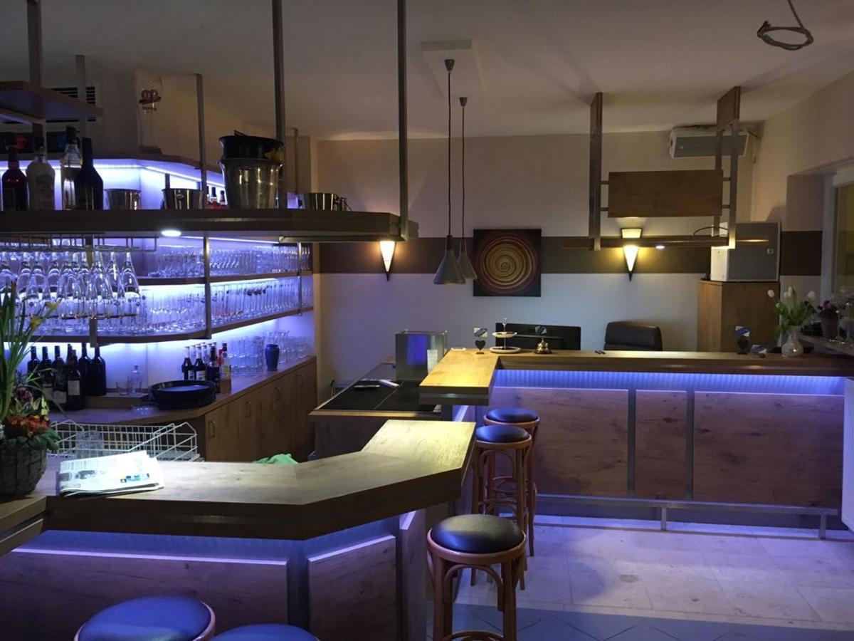 Hotel Alex Stammham المظهر الخارجي الصورة